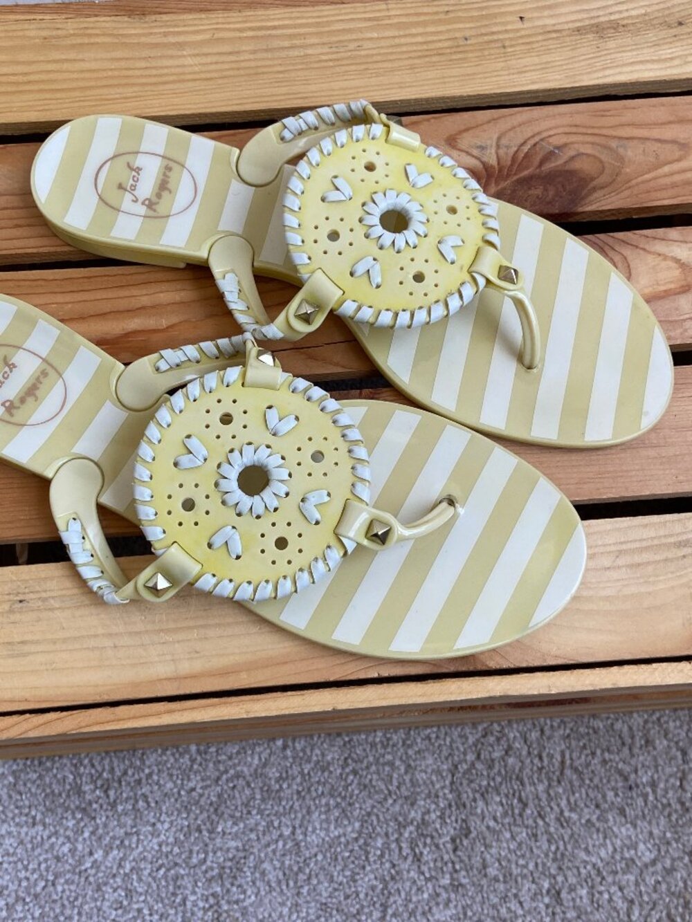 Jack Rogers Size 9 Georgica Jelly Sandals Pale Yellow Color Thong